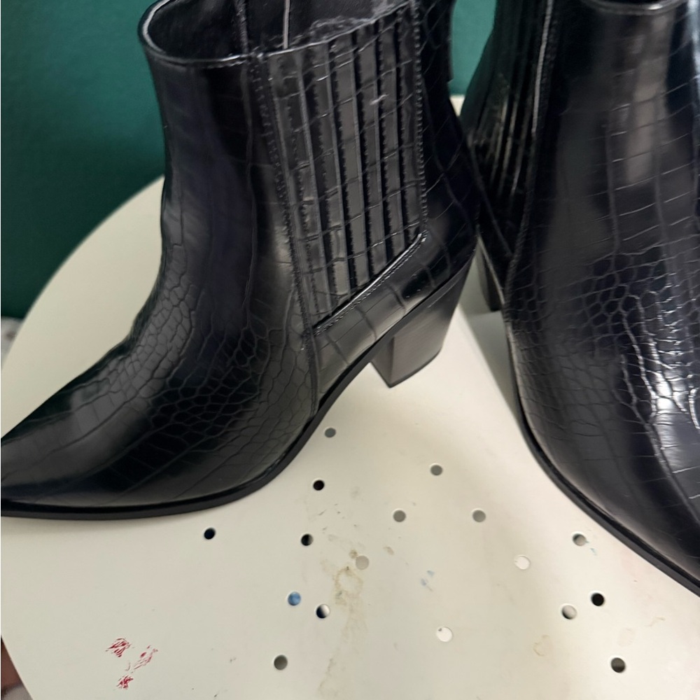 JustFab Black Croc-Embossed Ankle Booties